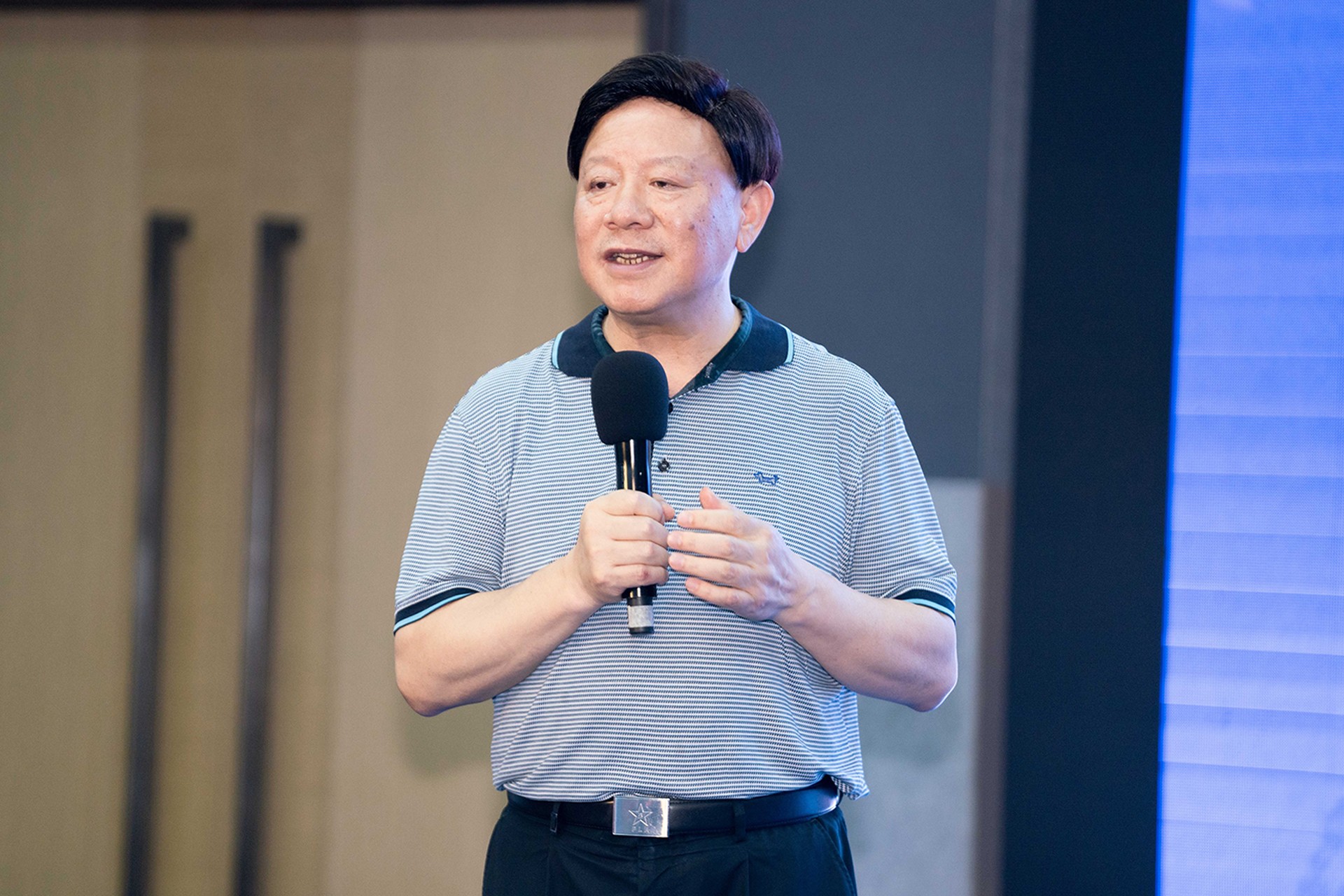 張志初(圖1) 張志初(圖1)