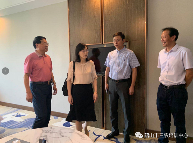 外煉筋骨內(nèi)煉神 壯大基地服“三農(nóng)” —— 記“韶山市三農(nóng)培訓(xùn)中心”申報(bào)湖南省農(nóng)村實(shí)用人才培訓(xùn)基地(圖5) 外煉筋骨內(nèi)煉神 壯大基地服“三農(nóng)” —— 記“韶山市三農(nóng)培訓(xùn)中心”申報(bào)湖南省農(nóng)村實(shí)用人才培訓(xùn)基地(圖5)