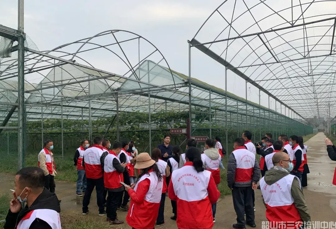 湖南省農(nóng)村實(shí)用人才帶頭人示范培訓(xùn)班(第二期)圓滿結(jié)束(圖12) 湖南省農(nóng)村實(shí)用人才帶頭人示范培訓(xùn)班(第二期)圓滿結(jié)束(圖12)