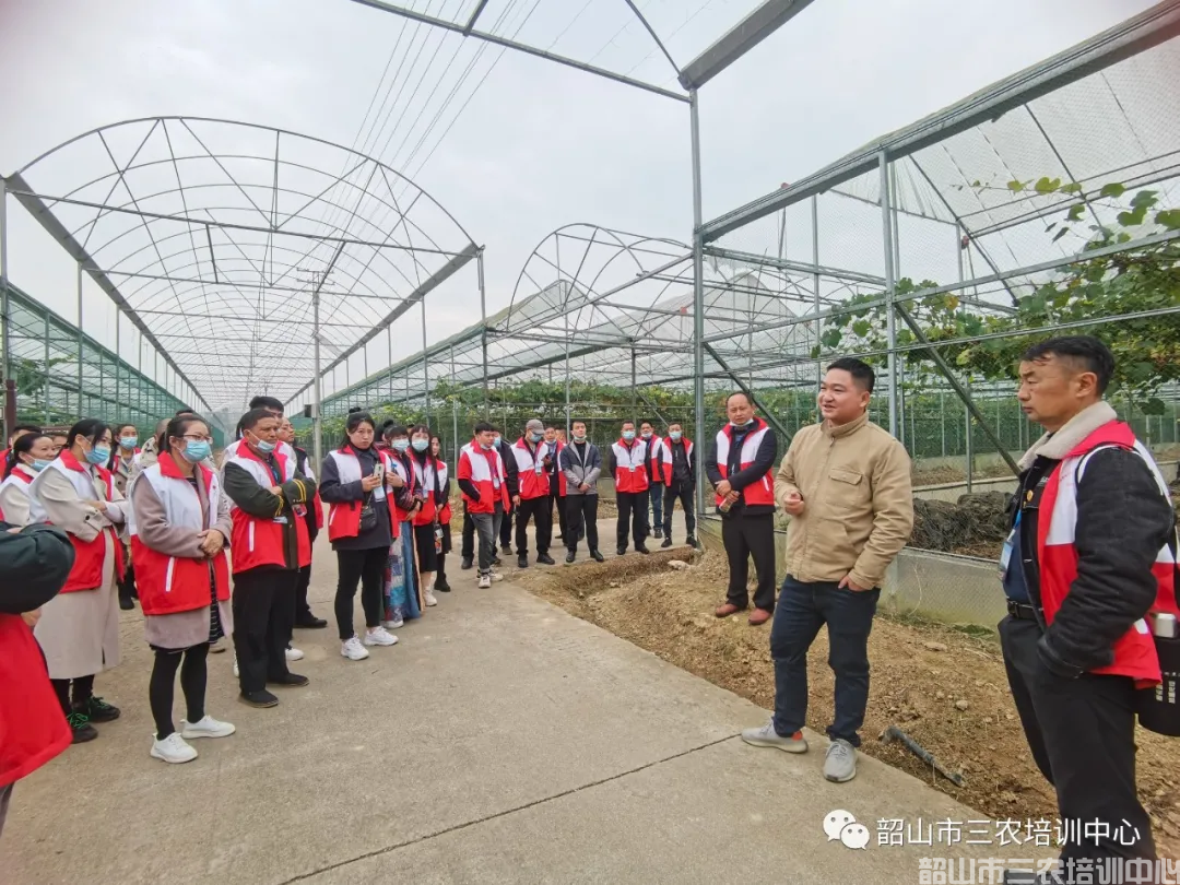 湖南省農(nóng)村實用人才帶頭人示范培訓班(第六期)圓滿結(jié)束(圖11) 湖南省農(nóng)村實用人才帶頭人示范培訓班(第六期)圓滿結(jié)束(圖11)