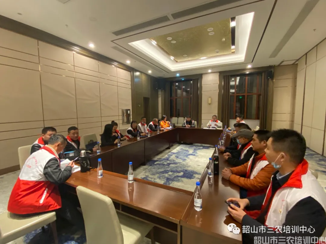 湖南省農(nóng)村實用人才帶頭人示范培訓班(第六期)圓滿結(jié)束(圖14) 湖南省農(nóng)村實用人才帶頭人示范培訓班(第六期)圓滿結(jié)束(圖14)