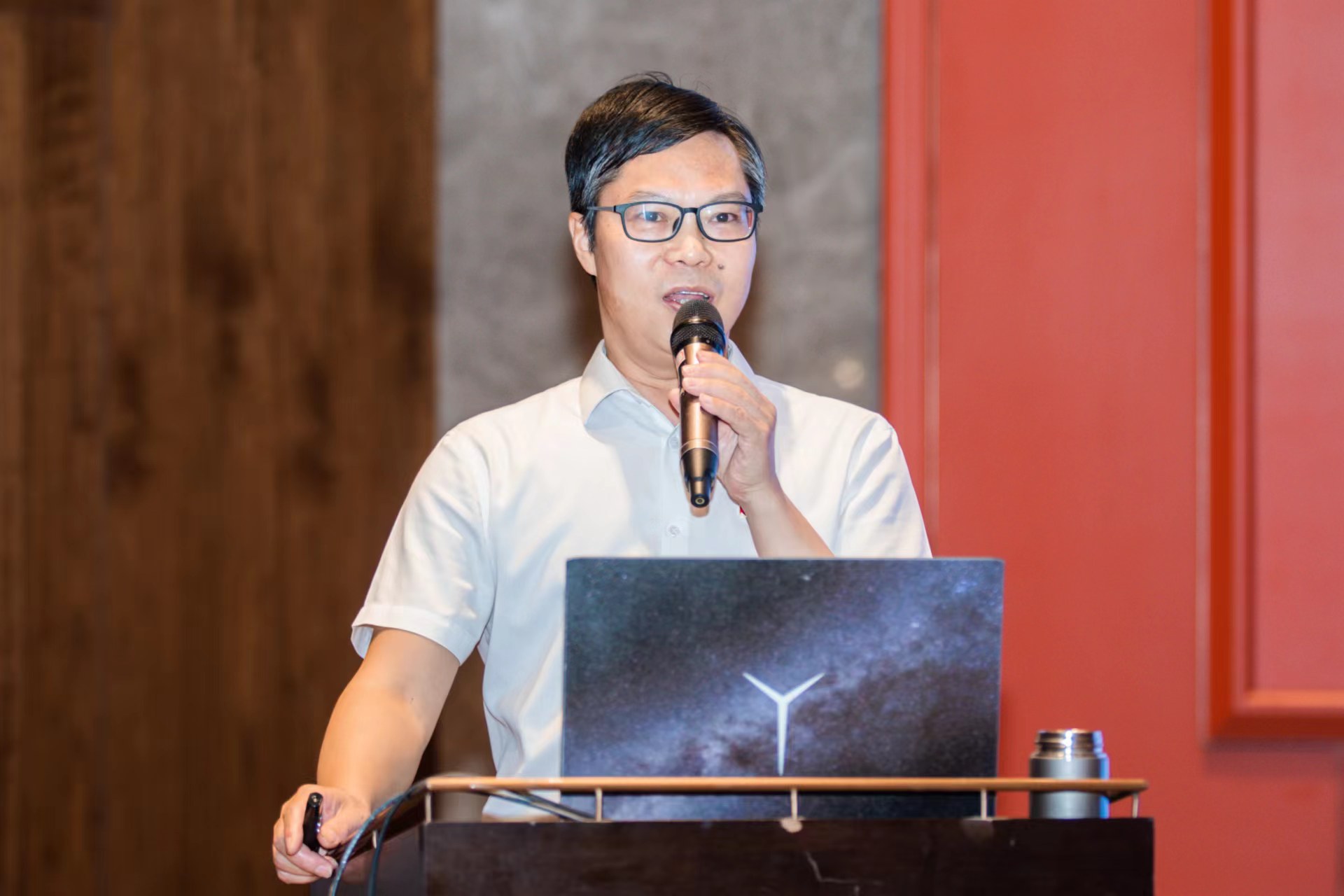 王君堯(圖1) 王君堯(圖1)