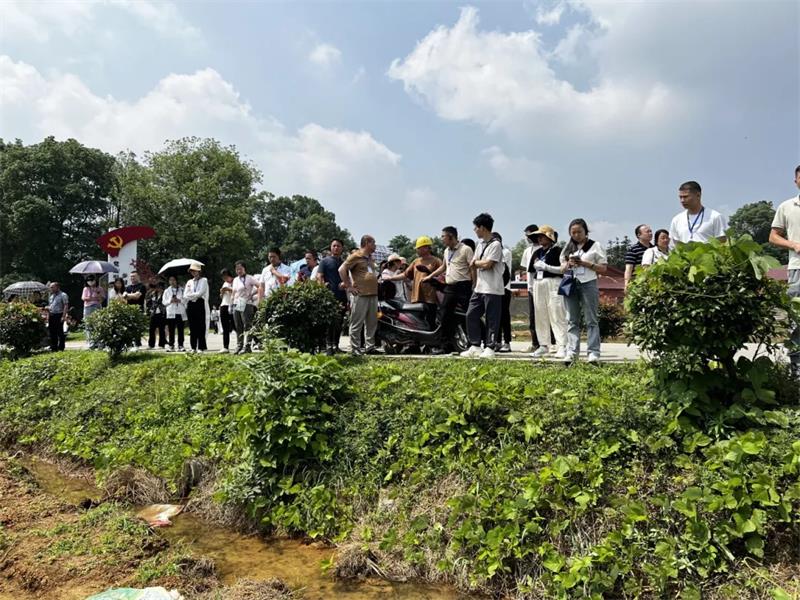 2024年湘潭市第一期高素質(zhì)農(nóng)民專題培訓(xùn)班成功舉辦(圖8) 2024年湘潭市第一期高素質(zhì)農(nóng)民專題培訓(xùn)班成功舉辦(圖8)